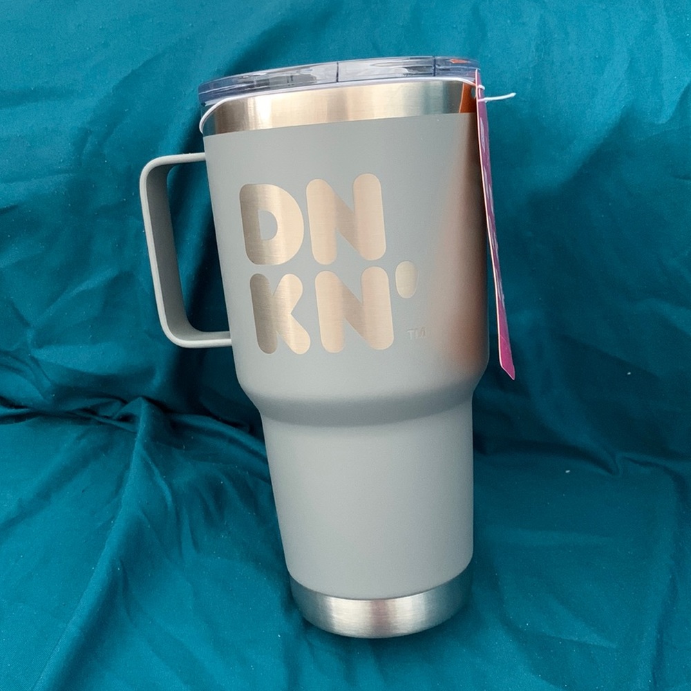 Dunkin’ 28oz stainless steel tumbler with handle